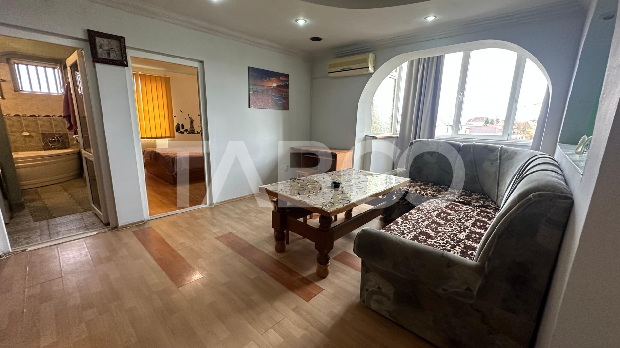 Apartament etaj intermediar 3 camere 2 balcoane zona Terezian Sibiu