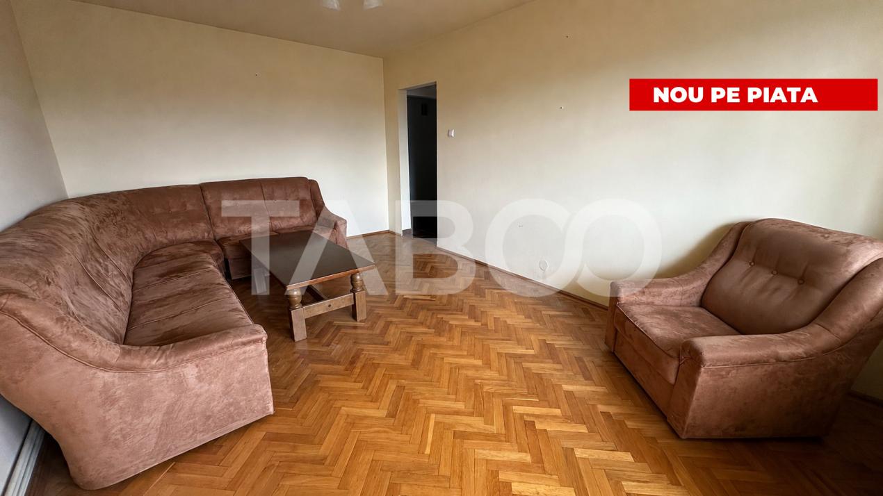 Apartament etaj intermediar 4 camere cu pivnita zona Strand Sibiu