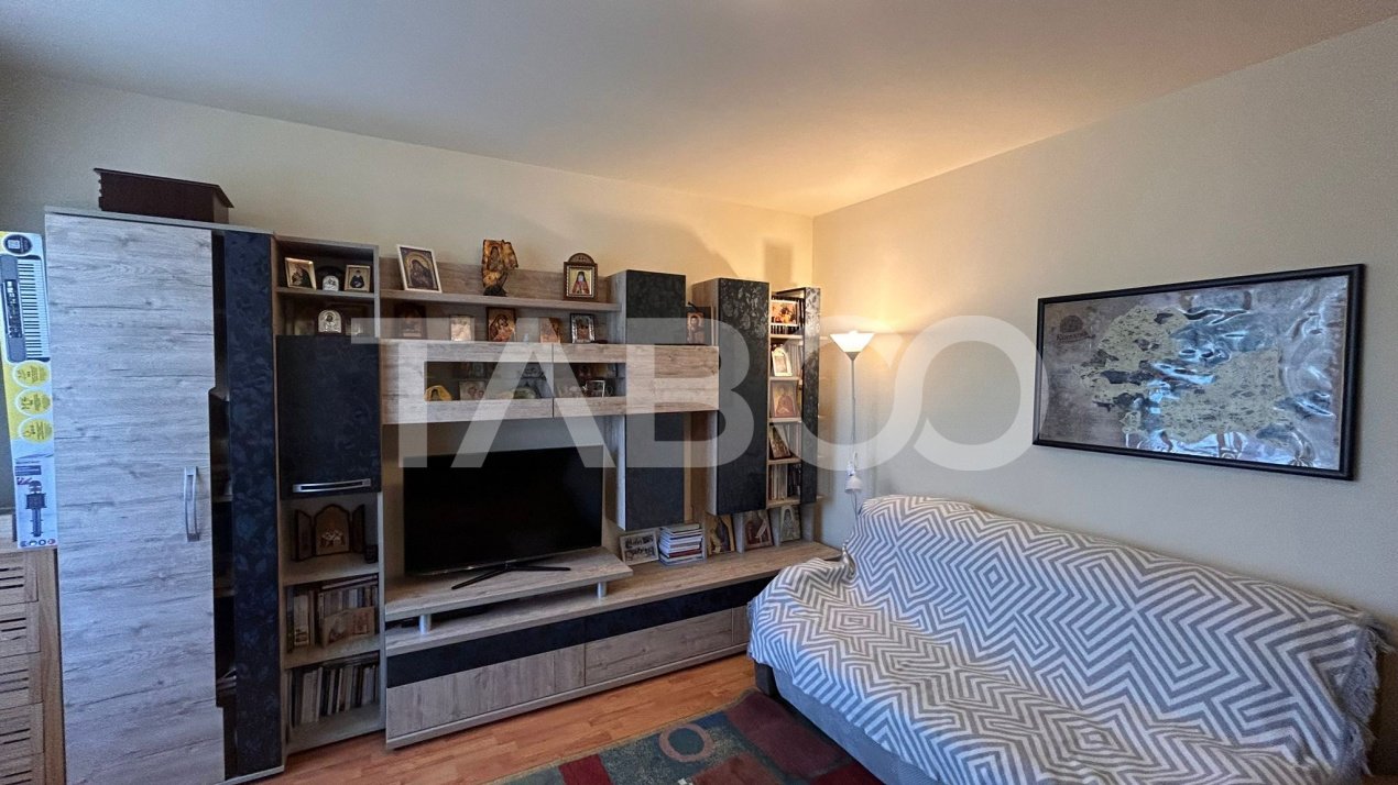 Apartament etaj intermediar decomandat cu 2 camere balcon Turnisor