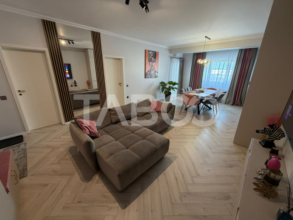 Apartament etaj intermediar la cheie premium balcon parcare privata