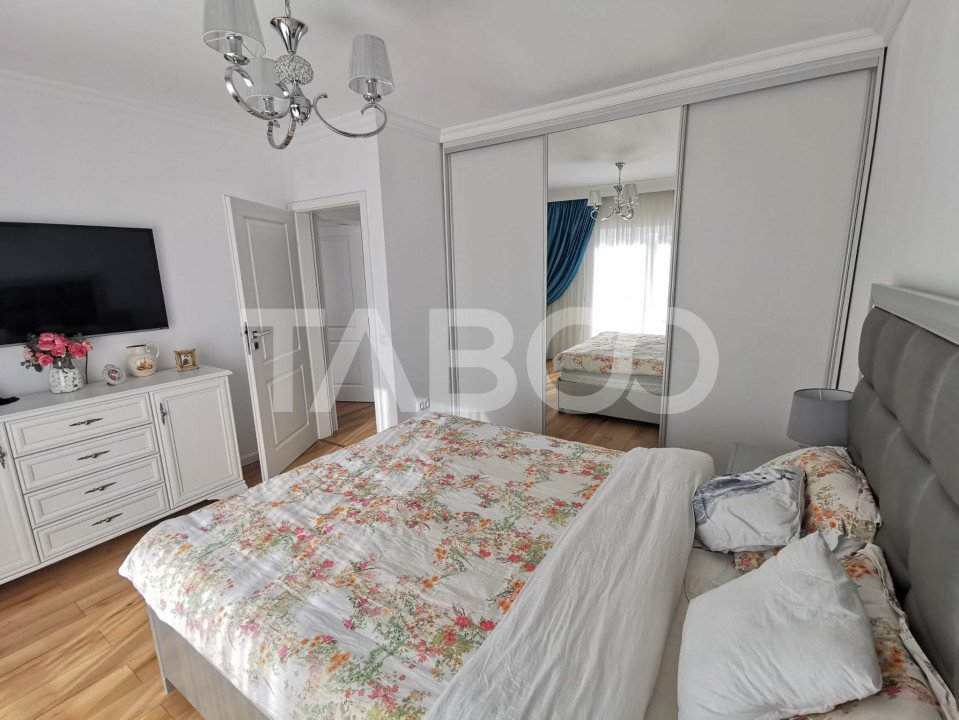 Apartament etajul 1 cu 3 camere decomandate 2 bai 2 balcoane Selimbar