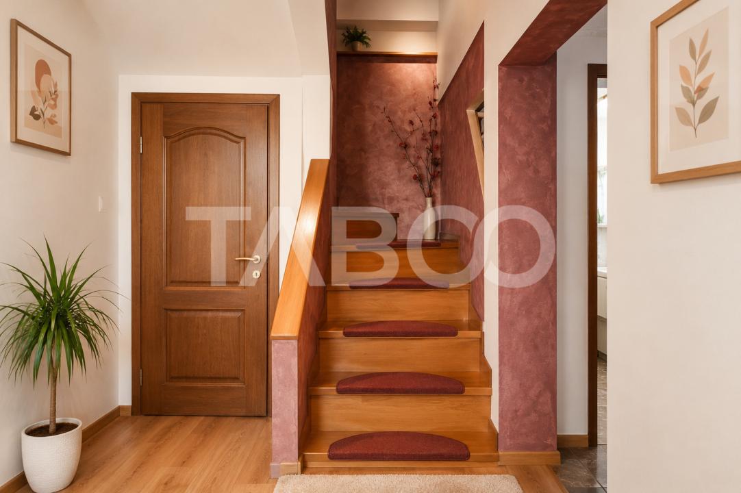 Apartament foarte spatios 3 camere balcon zona Cedonia intabulat