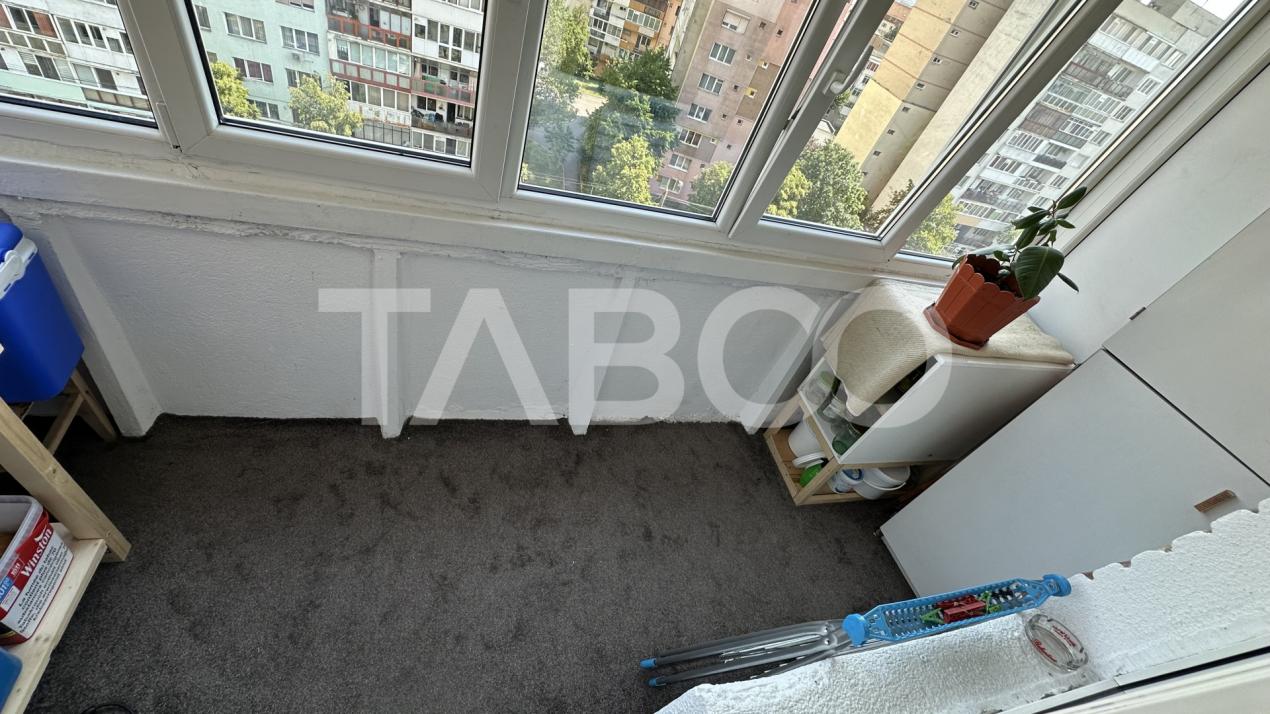 Apartament in bloc cu lift 4 camere 2 bai pivnita Mihai Viteazul Sibiu