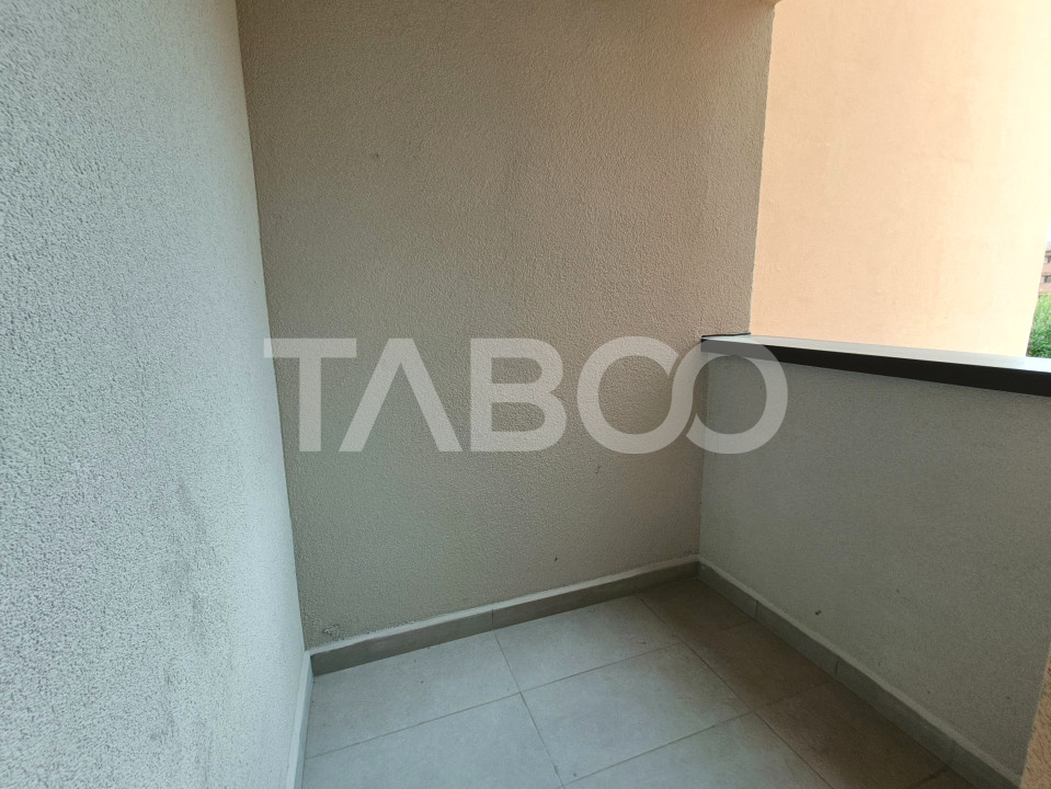 Apartament intabulat - 2 camere 2 balcoane 57 mp cu incalzire pardosea