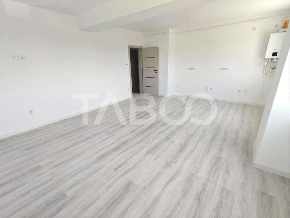 Apartament intabulat - la cheie - 3 camere 2 bai parcare - comision 0