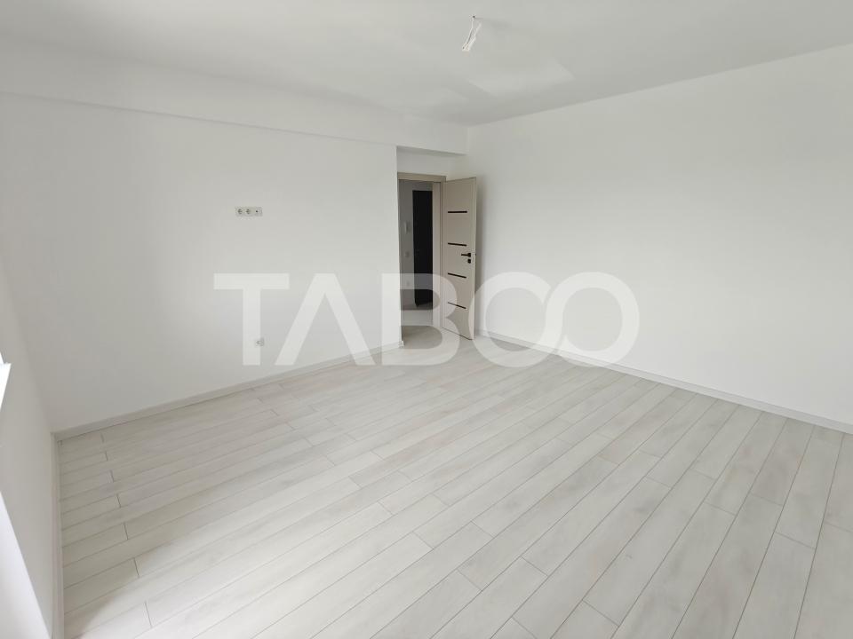 Apartament intabulat -la cheie-  decomandat 2 camere 60 mp utili 