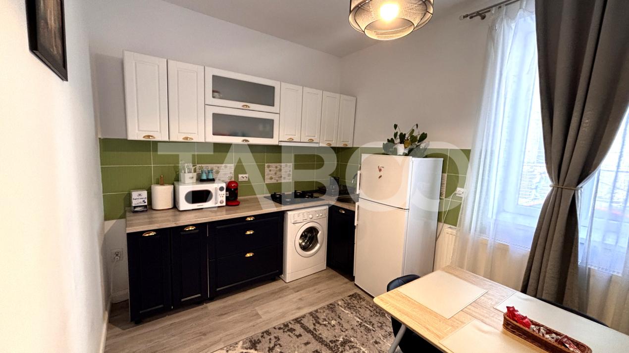 Apartament la casa 105 mpu cu pivnita si loc de parcare zona Centrala