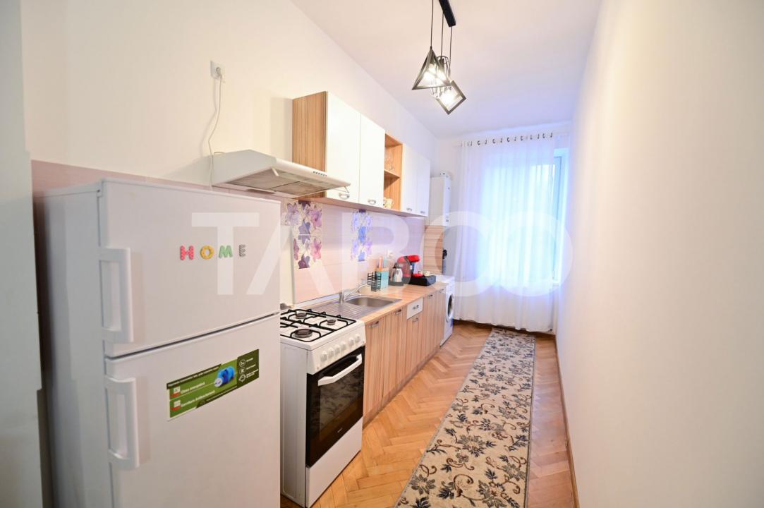 Apartament la casa 105 mpu cu pivnita si loc de parcare zona Centrala