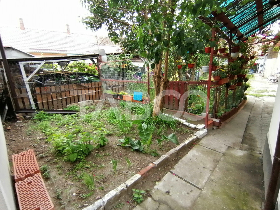 Apartament la casa 2 camere 58 utili renovat in Orasul de Jos Sibiu