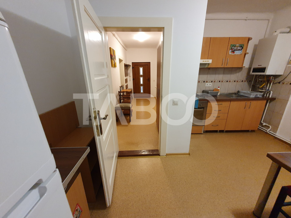 Apartament la casa 2 camere 75 mpu 2 bai de inchiriat Trei Stejari 