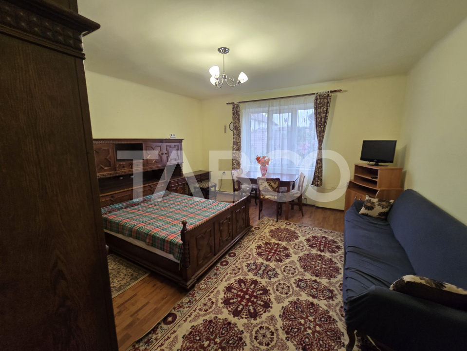 Apartament la casa 70 mpu utili 2 camere etaj 1 zona Calea Dumbravii