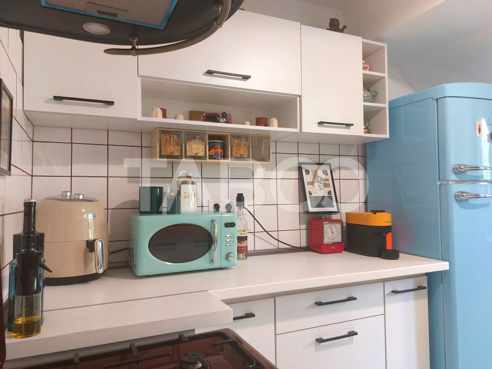 Apartament la casa 82 mp 3 camere gradina 400 mp doar 1 vecin Cisnadie