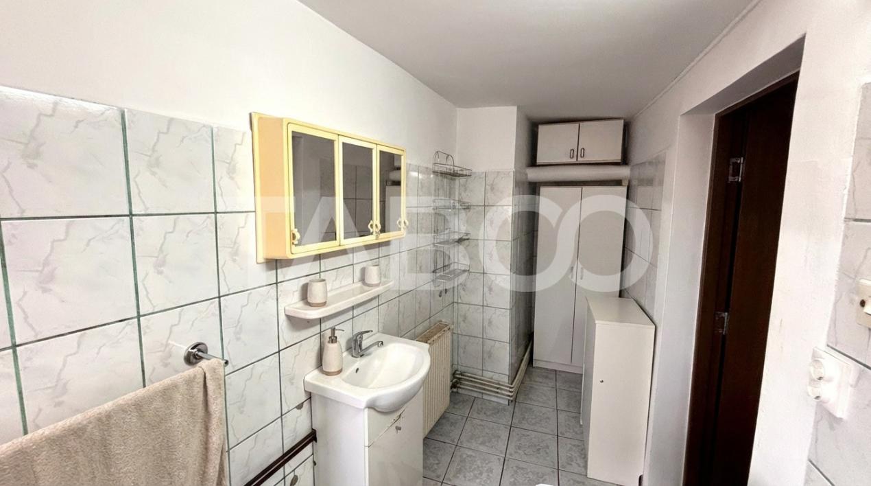 Apartament la casa 93mp utili + pivnita Centrul Istoric