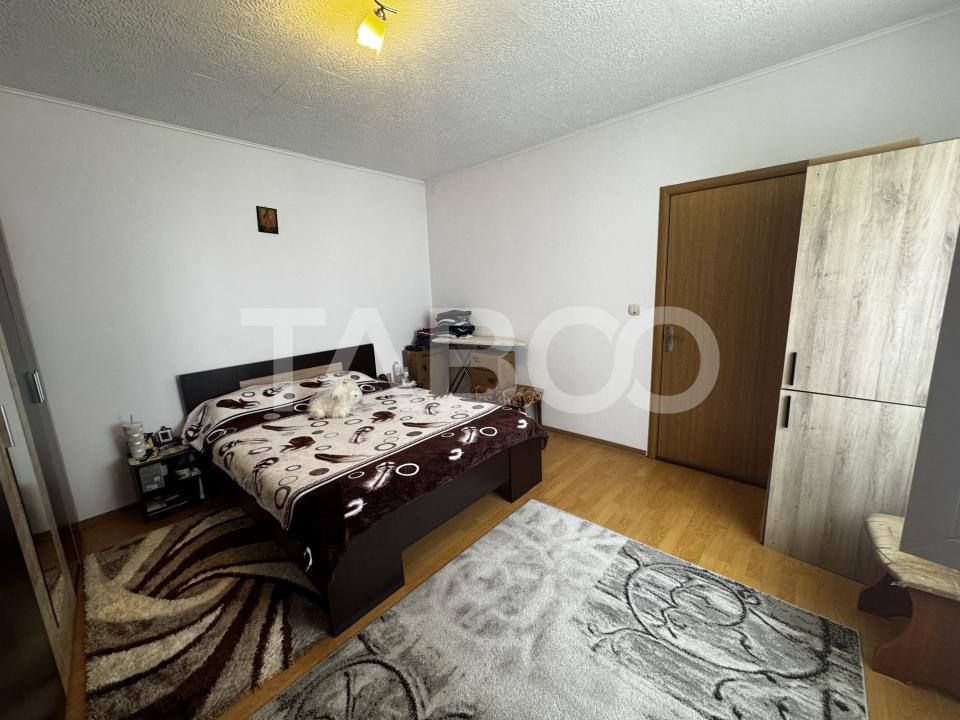Apartament la casa cu 3 camere si garaj propriu Orasul de Jos Sibiu