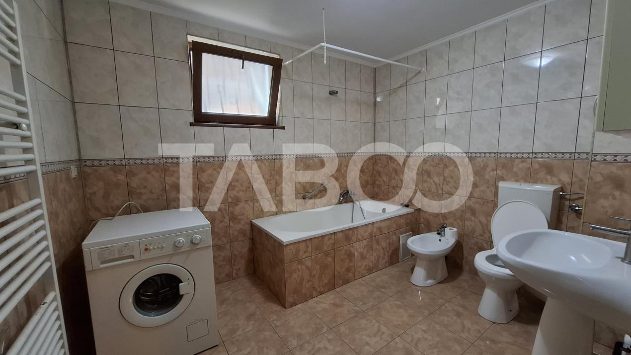 Apartament la casa de inchiriat 3 camere 78 mp terasa Piata Cluj Sibiu