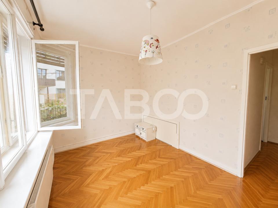 Apartament la casa de inchiriat 3 camere zona Sub Arini din Sibiu