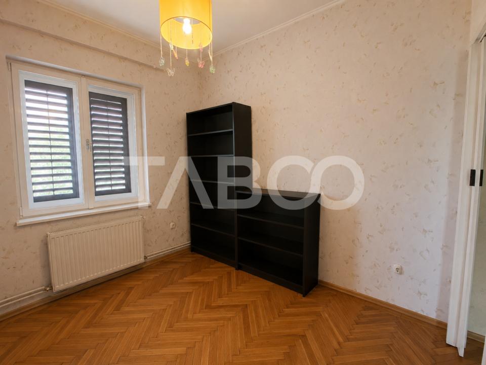 Apartament la casa de inchiriat 3 camere zona Sub Arini din Sibiu