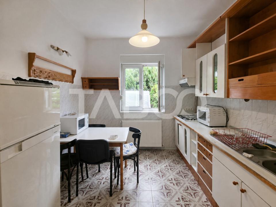 Apartament la casa de inchiriat 3 camere zona Sub Arini din Sibiu