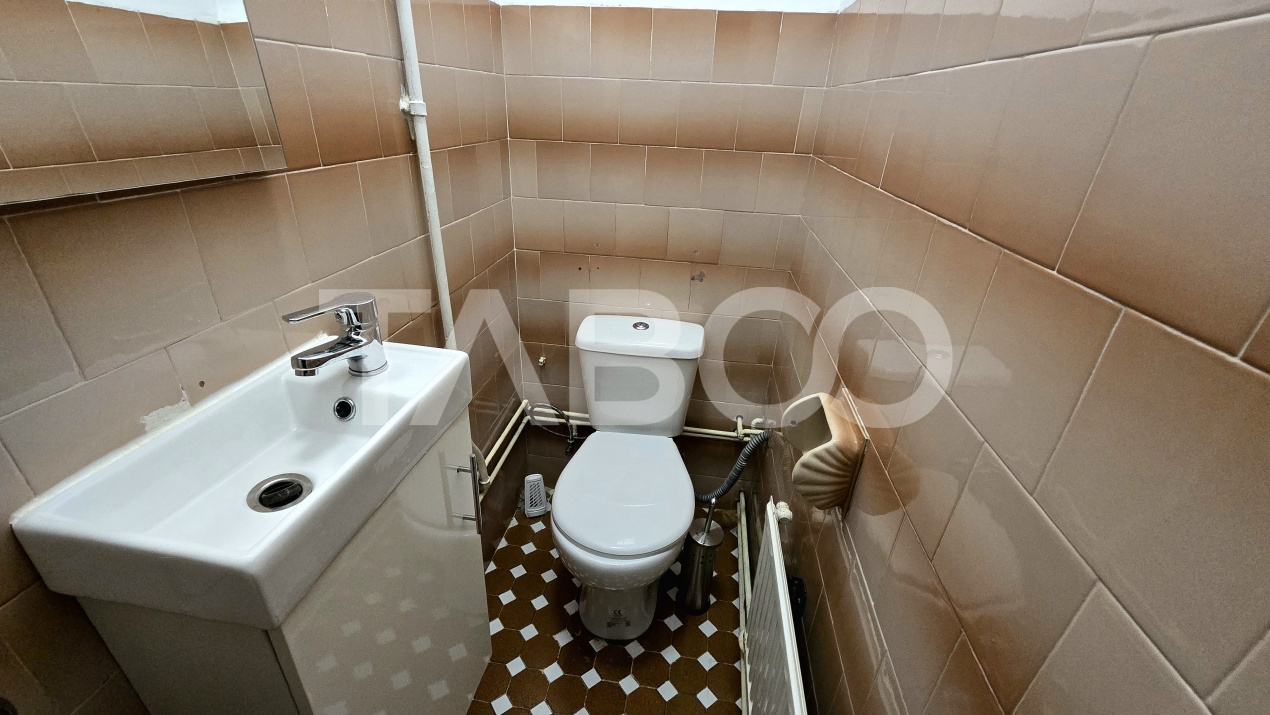 Apartament la casa de inchiriat Orasul de jos 3 camere motiblat utilat