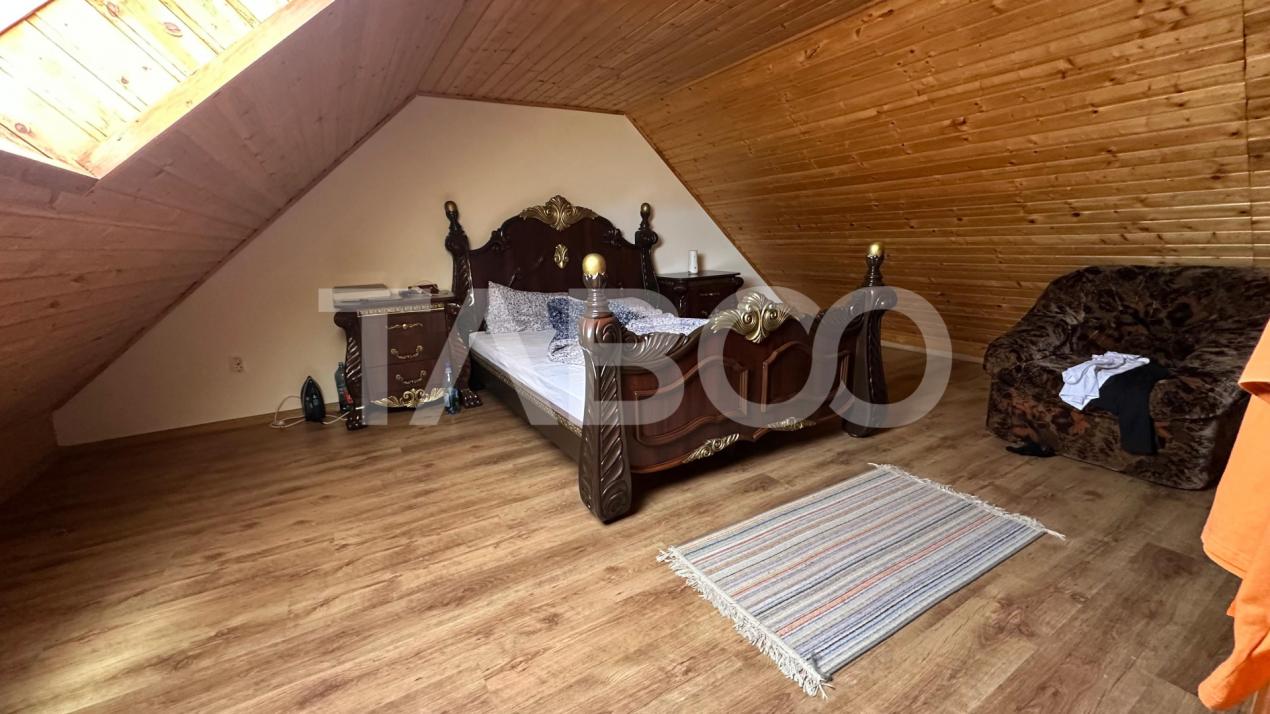 Apartament la casa de vanzare 2 camere cu cu pivnita Selimbar Sibiu