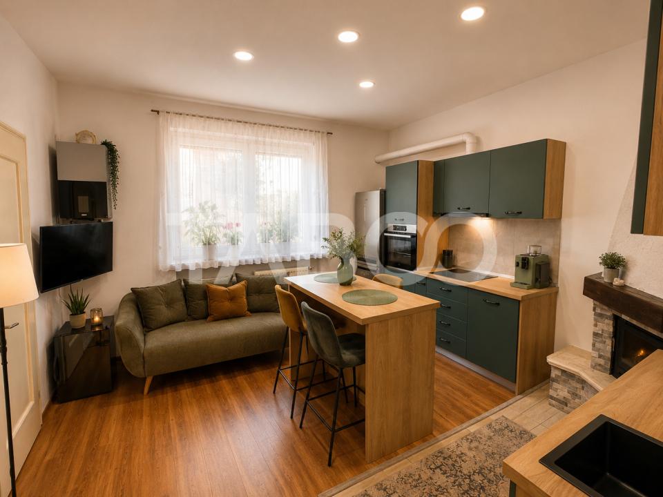 Apartament la casa de vanzare 2 camere - curte comuna cu 3 vecini