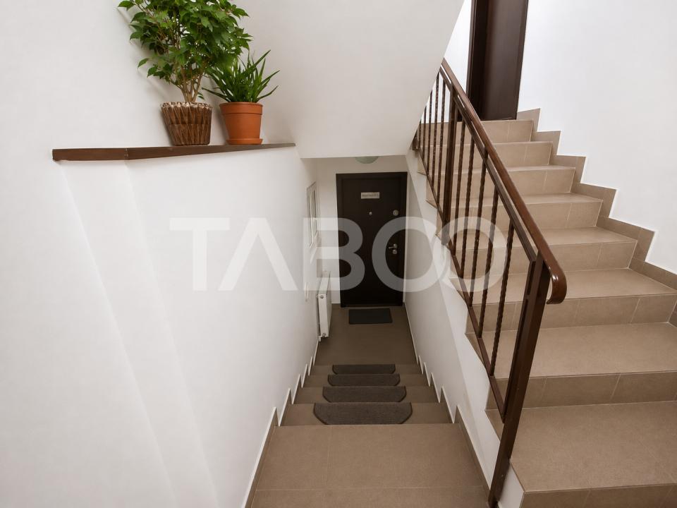 Apartament la casa de vanzare langa Sub Arini- 3 camere si gradina