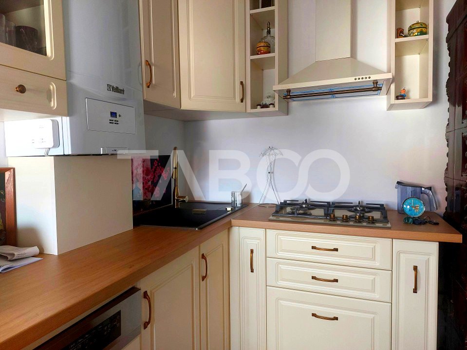 Apartament la casa spatios 2 camere etaj 1 zona Calea Dumbravii