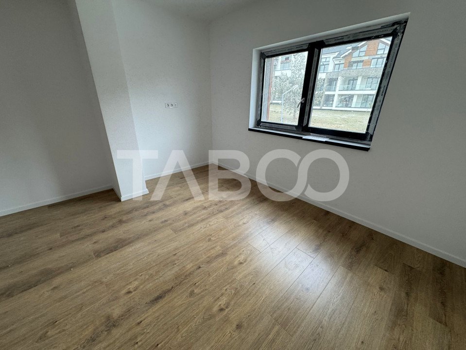 Apartament la cheie 5 camere 3 bai 105 mp balcon loc parcare inclus