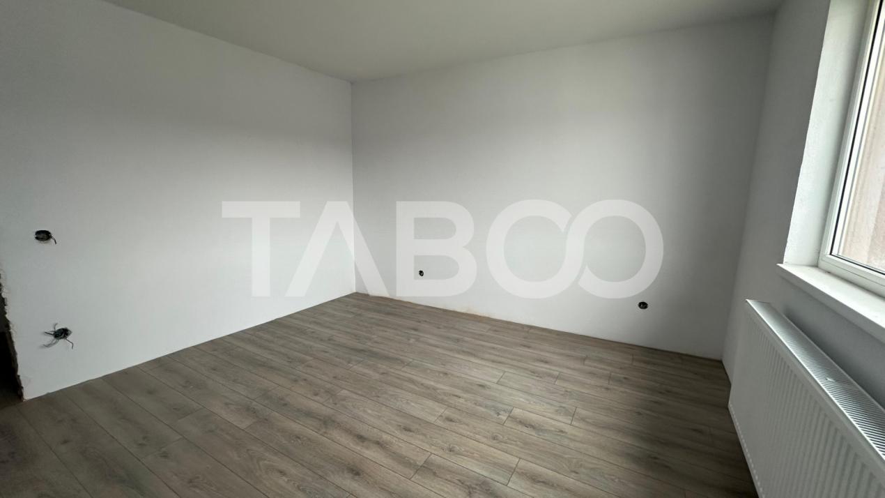 Apartament  la CHEIE etaj 1 intermediar 3 camere 88 mpu Turnisor Sibiu