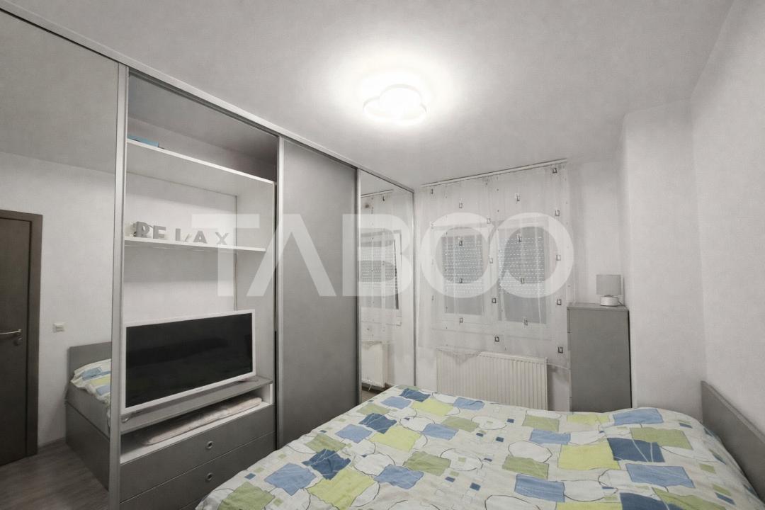 Apartament la etaj 1 cu  2 camere balcon parcare de vanzare  Turnisor