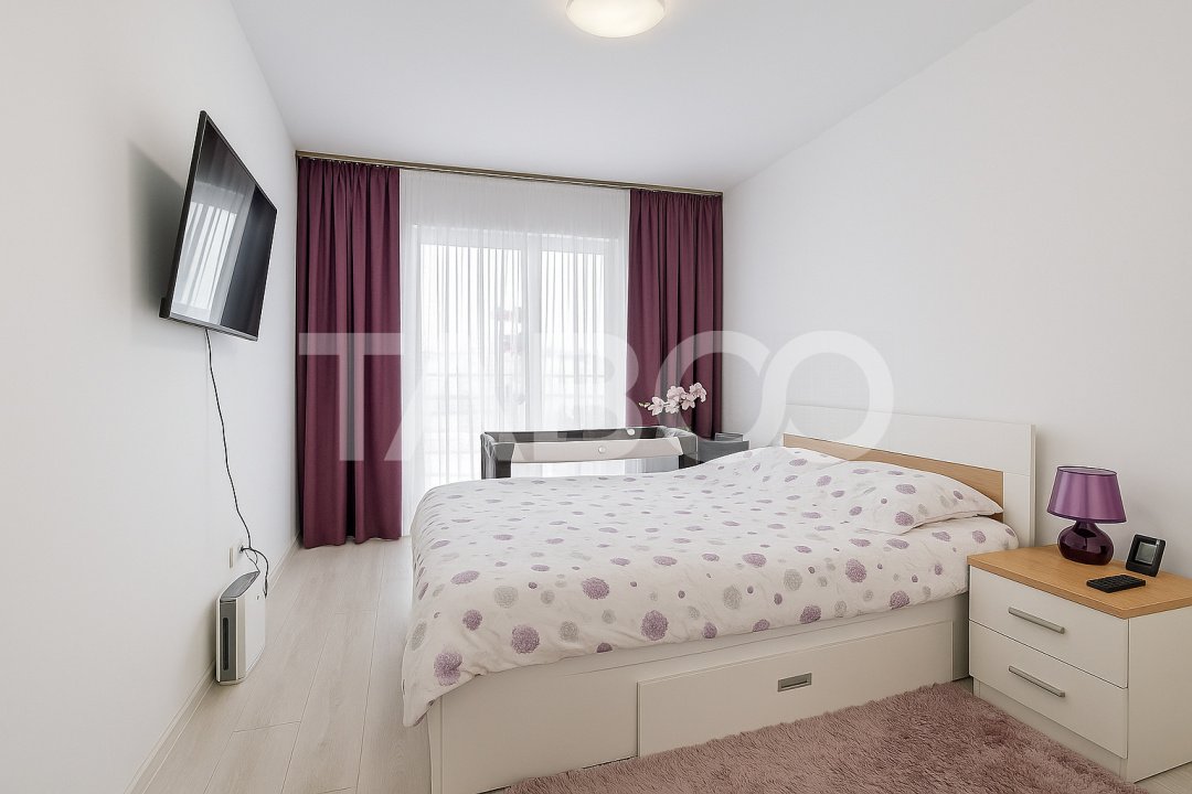 Apartament la etaj intermediar 2 camere balcon si parcare Magnolia