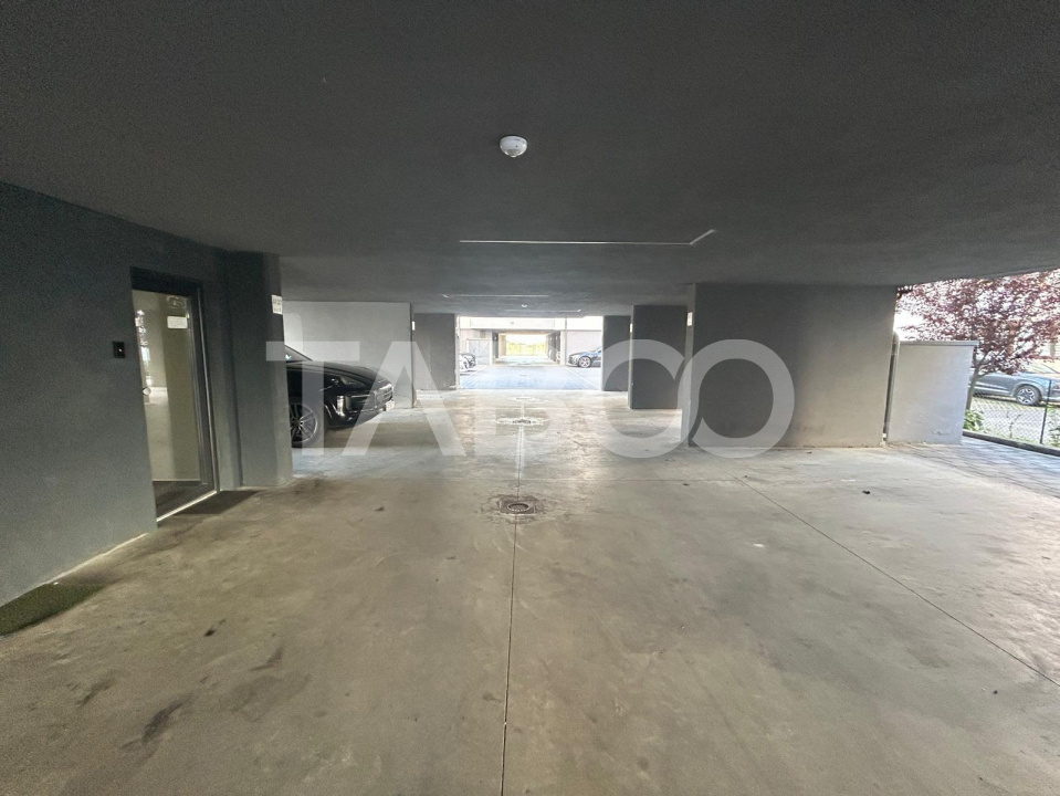 Apartament la etajul 2 Doamna Stanca bloc cu lift parcare tip garaj