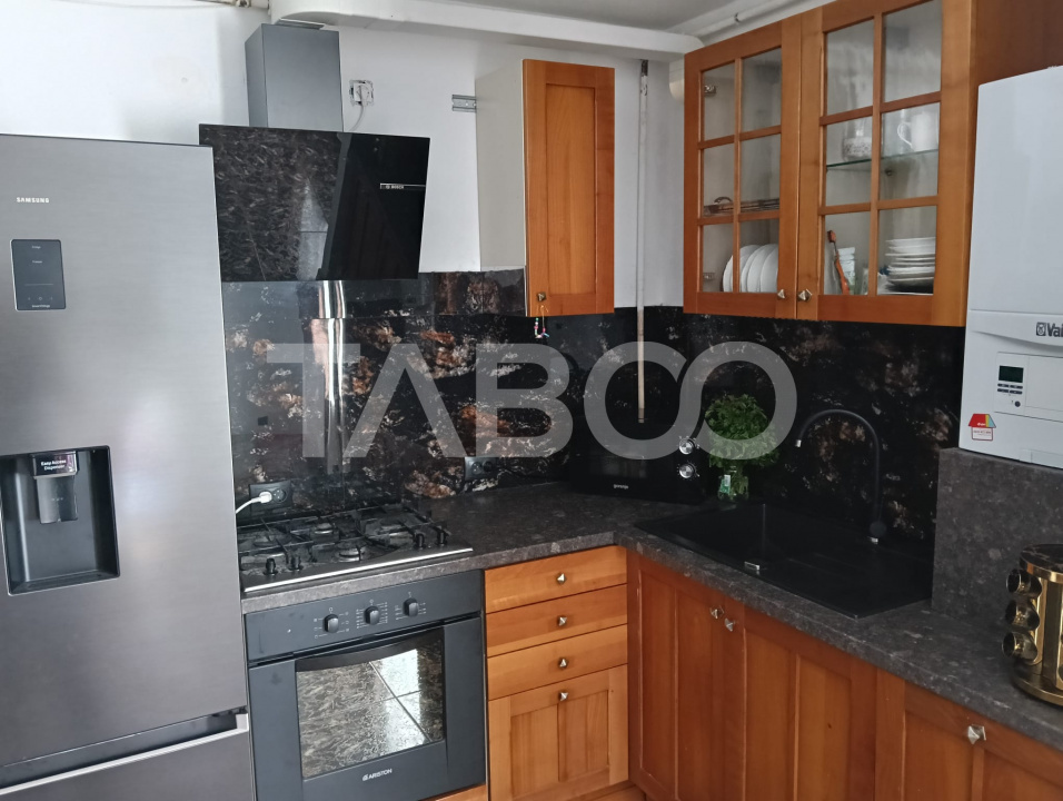 Apartament la prima afisare cu 3 camere 62 mpu  zona Valea Aurie Sibiu