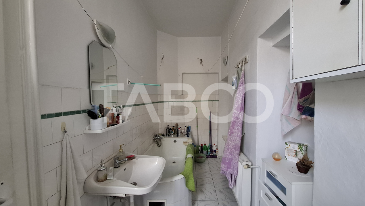 Apartament la vila 4 camere de vanzare 113 mp zona Ultracentral Sibiu