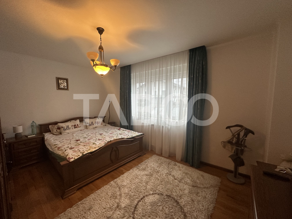 Apartament la vila cu 4 camere si 3 locuri de parcare Turnisor