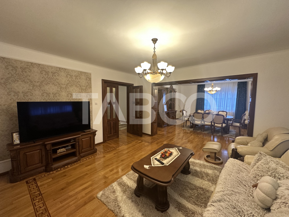 Apartament la vila cu 4 camere si 3 locuri de parcare Turnisor in Sibiu - Verzariei