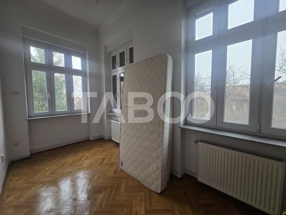 Apartament la vila de inchiriat 3 camere 62mp zona centrala Sibiu