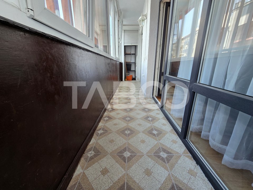 Apartament mobilat de vanzare balcon parcare la intrare Arhitectilor