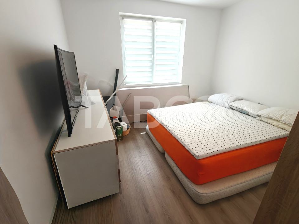 Apartament mobilat si utiliat cu 3 camere 2 bai - 73 mp - comision 0