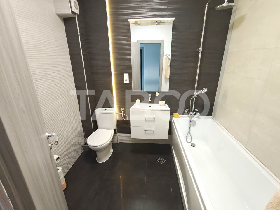 Apartament mobilat si utiliat cu 3 camere 2 bai - 73 mp - comision 0