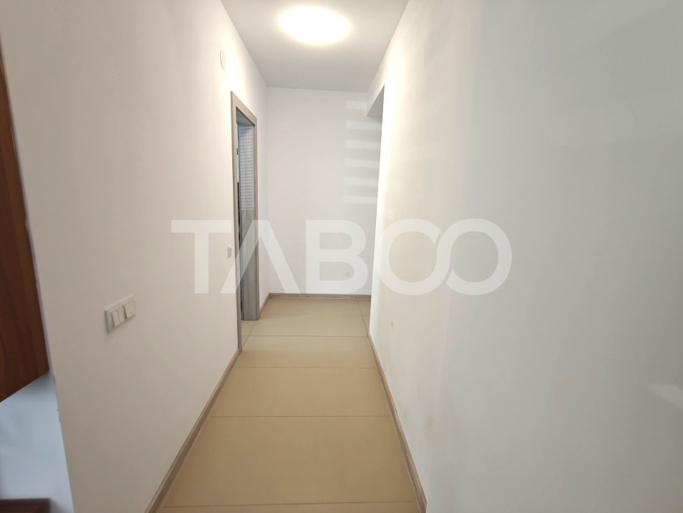 Apartament mobilat si utiliat cu 3 camere 2 bai - 73 mp - comision 0