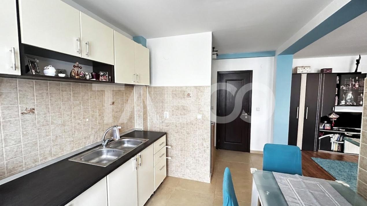 Apartament mobilat utilat 2 camere 2 locuri de parcare Calea Cisnadiei