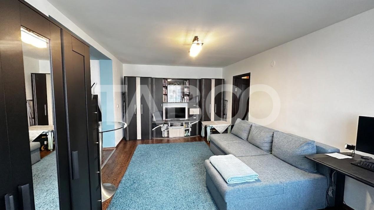 Apartament mobilat utilat 2 camere 2 locuri de parcare Calea Cisnadiei