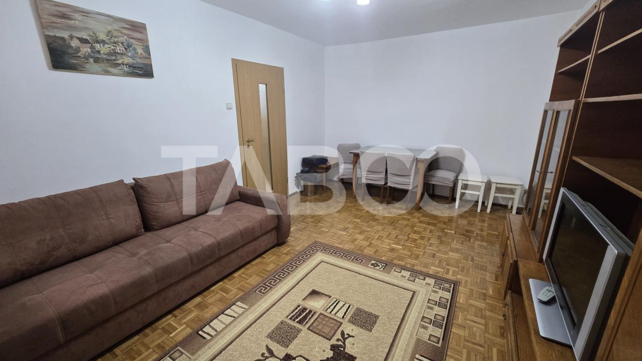 Apartament mobilat utilat 2 camere 55 mpu balcon zona Mihai Viteazul