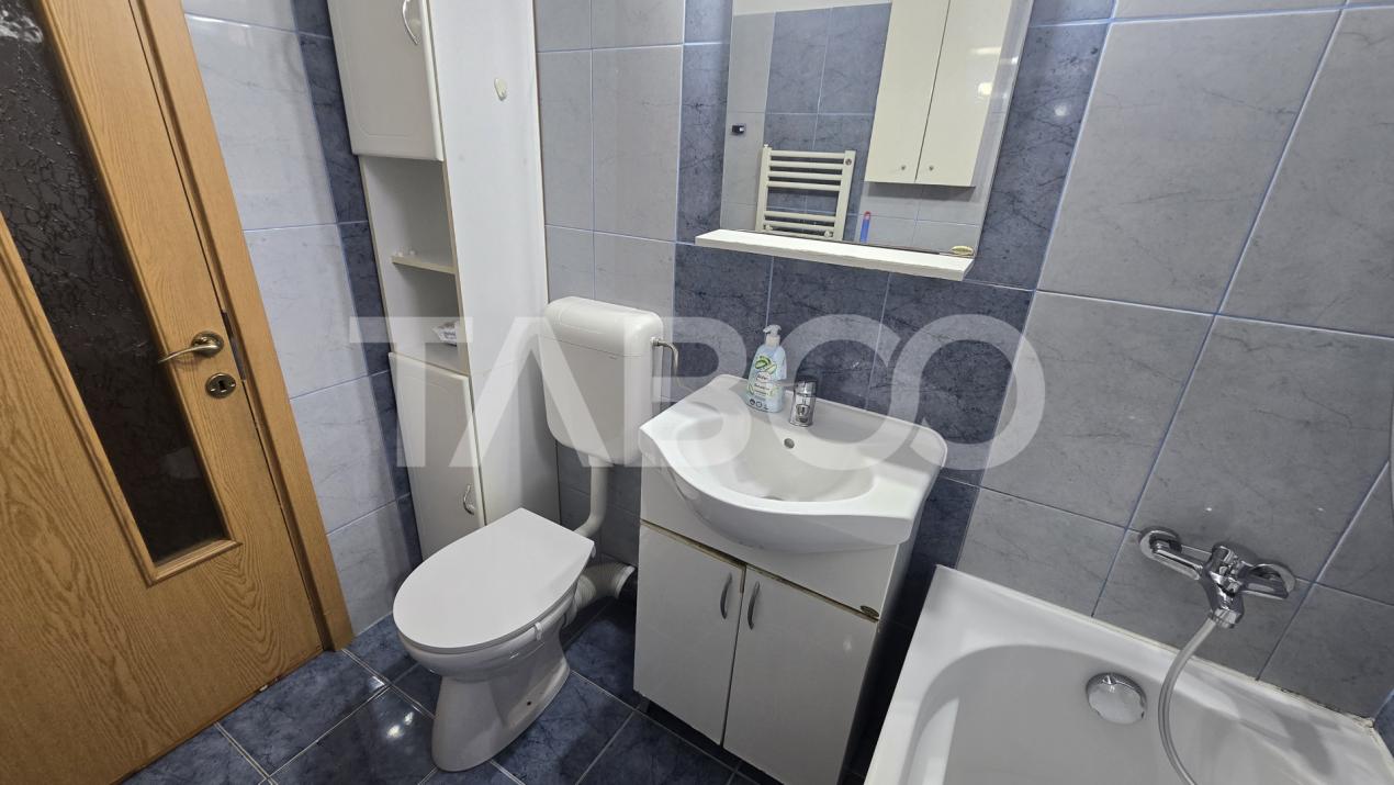 Apartament mobilat utilat 2 camere 55 mpu balcon zona Mihai Viteazul