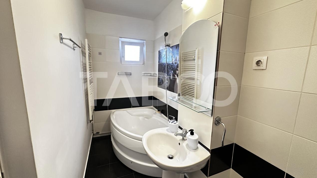Apartament mobilat utilat 2 camere debara si balcon Mihai Viteazul
