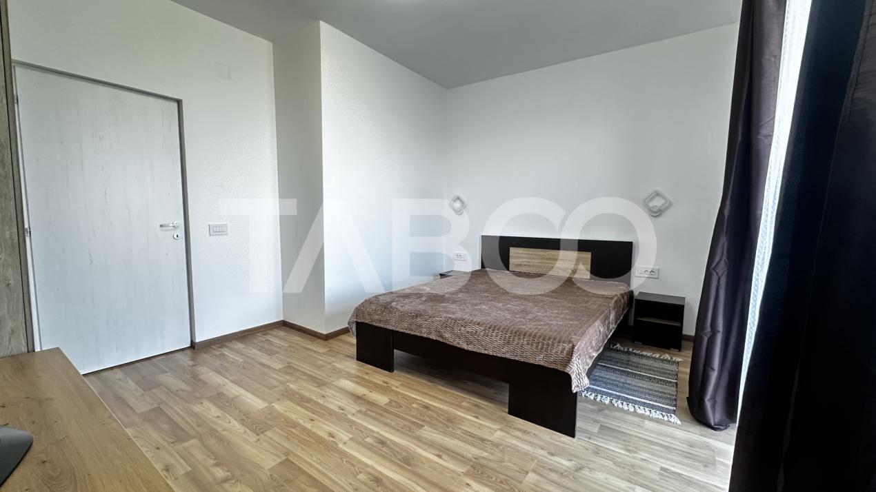 Apartament mobilat utilat 3 camere 2 bai parcare zona Calea Surii Mici