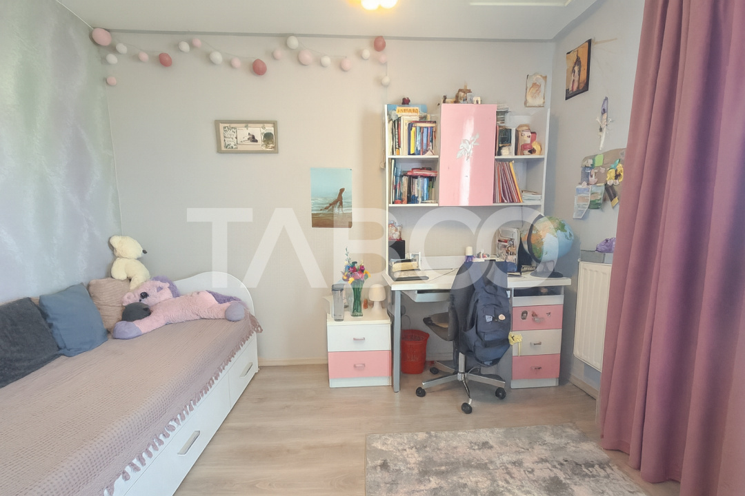 Apartament mobilat utilat 63 mpu 3 camere 2 balcoane Selimbar Sibiu