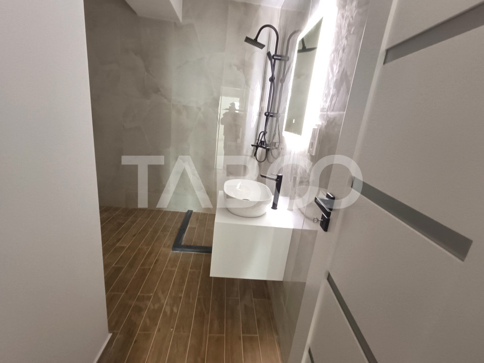 Apartament modern 2 camere decomandate - 57 mp utili si loc de parcare