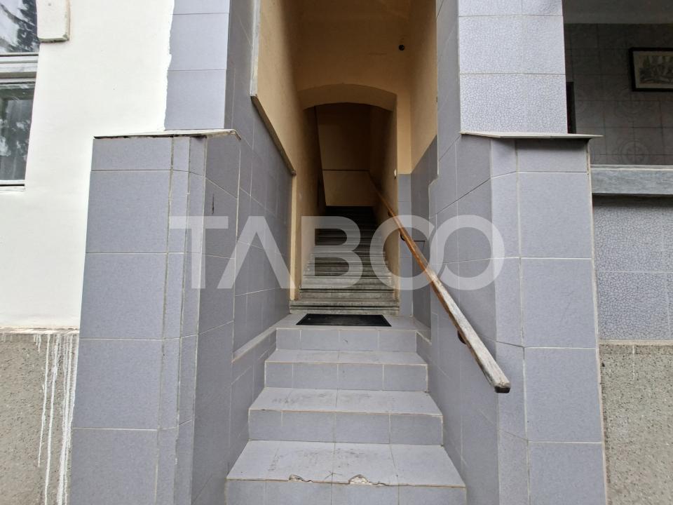 Apartament modern 2 camere garaj acces auto Centru Istoric